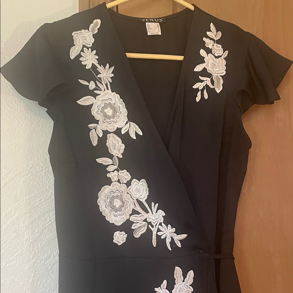 VENUS Black Dress with White Floral Embroidery